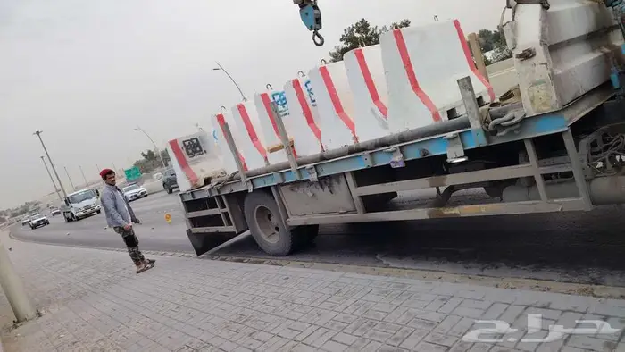 سطحه بوم تراك للنقل 7