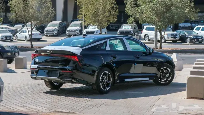 كيا K5 مطور ونص فل 2026 كاش وتقسيط 15