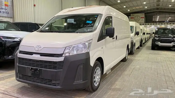 تويوتا هايس بضاعة سقف عالي 2025 ديزل ابيض اوتوماتيك 16