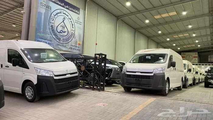 تويوتا هايس بضاعة سقف عالي 2025 ديزل ابيض اوتوماتيك 27