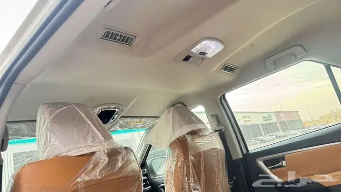 فورتشنر VX3بنزين 6 سلندر2025 9