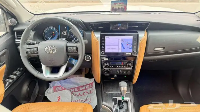 فورتشنر VX3بنزين 6 سلندر2025 10