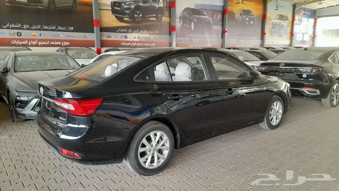 ام جي 5 ستاندر 2025متوفر اقساط 11