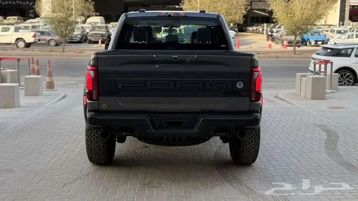 فورد F150 رابتر R موديل 2025 باقل الاسعار 6