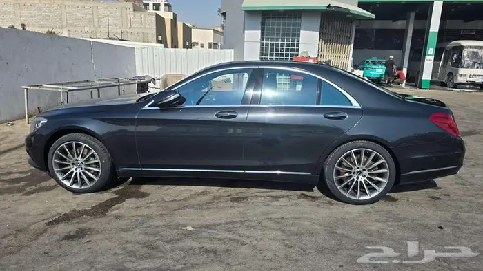 Mercedes S S500 2017 Automatic Gasoline mileage 18
