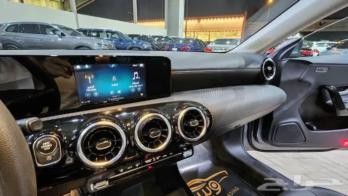 مرسيدس CLA 180 2019 10