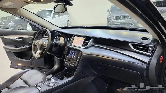 انفنتي QX50 2019 18