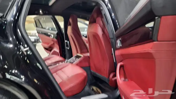 بورش باناميرا 4S 2018 25