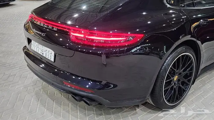 بورش باناميرا 4S 2018 9