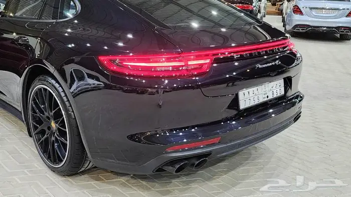 بورش باناميرا 4S 2018 10