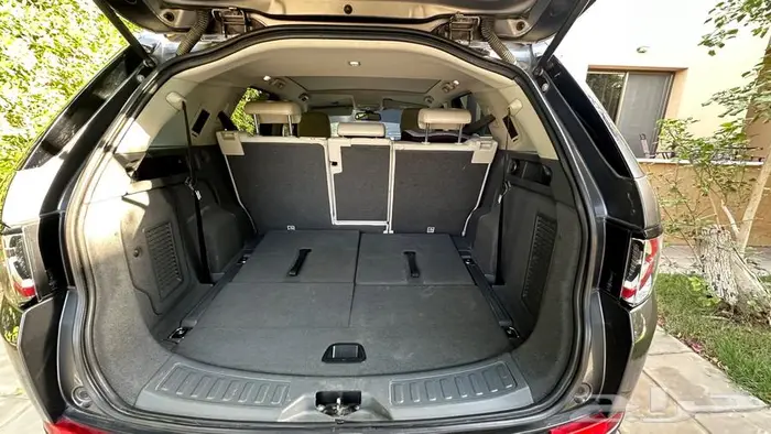 Landrover discovery sports 7 seater. 10