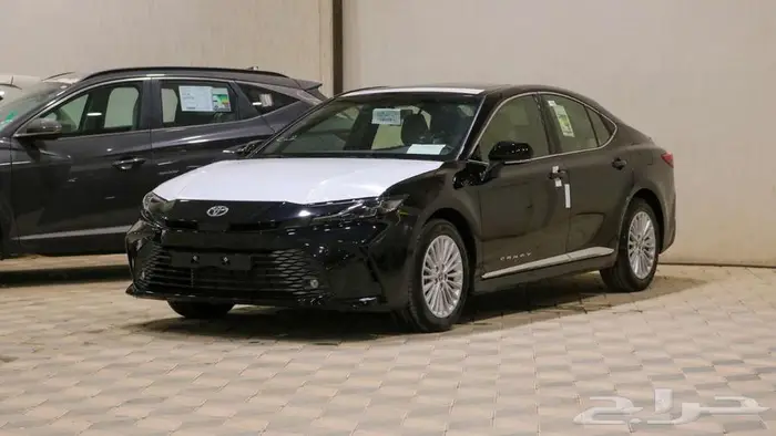 كامري نص فل LE 2025 متوفر كاش و بنك 4