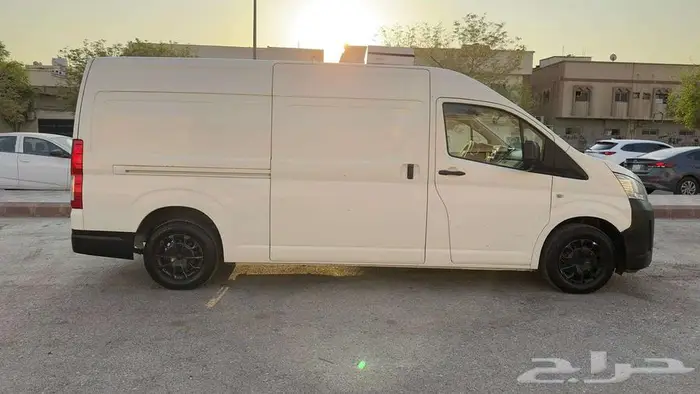 تويوتا هايس ثلاجة سقف عالي 2022 ديزل 5