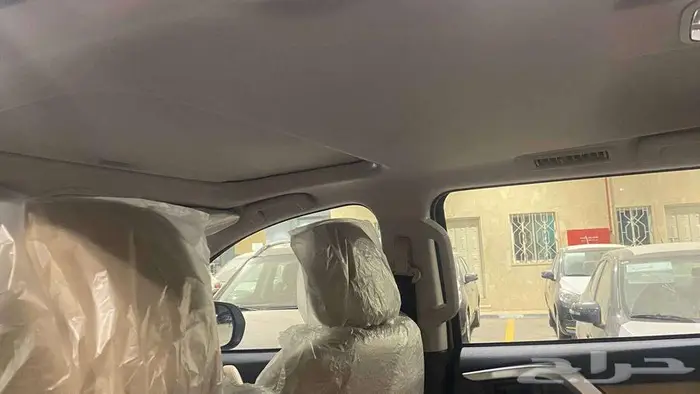 ميتسوبيشي مونتيرو فل بريميوم موديل 2025 بنزين 10