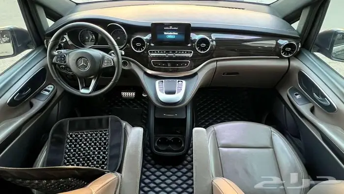 مرسيدس فان V250 موديل 2022- معرض خلف للسيارات 7