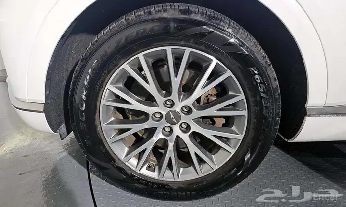 جينيسيس GV80   2021 4