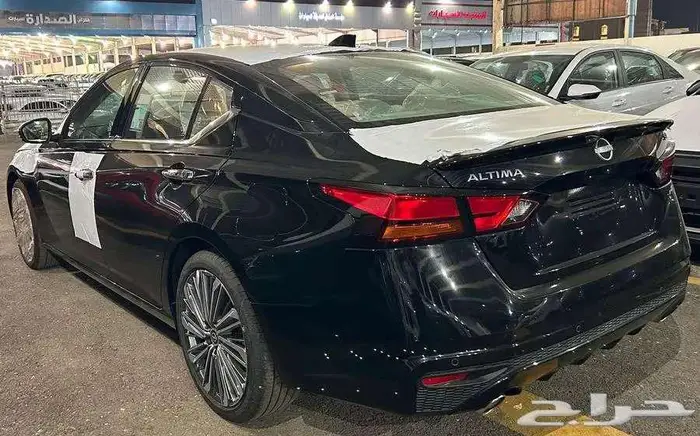 نيسان التيما نص فل موديل 2026 كاش و اقساط 4