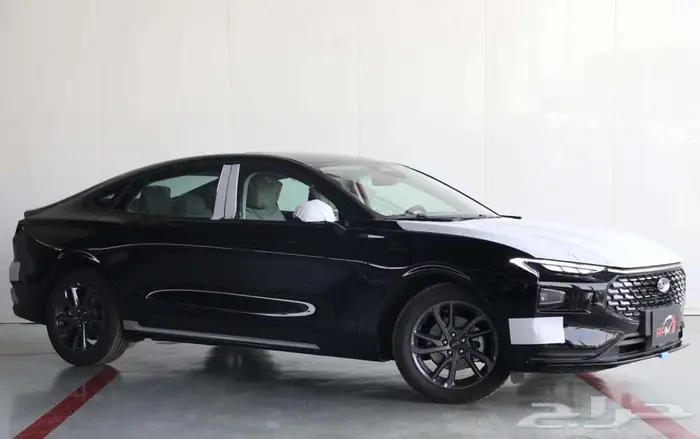 فورد تورس ترند امبيانتي تيتانيوم 2026 كل الألوان بأقل سعر 3