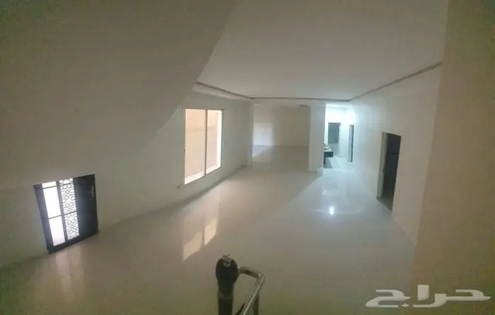 فلة طراز حديث للإيجار بحي المونسية 5