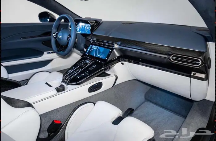 Aston Martin Vantage Coupe - 2025 - NEW 7