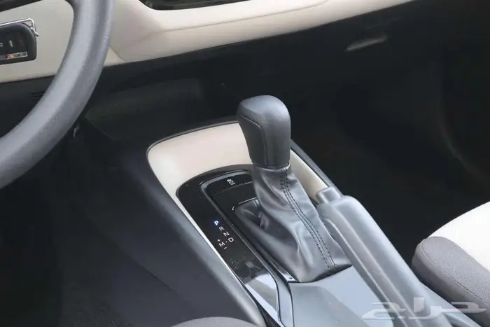 تويوتا كورولا XLI 1.5 مطور و ستاندر بنزين 2025 سعودي 5