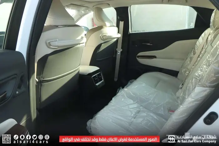 تويوتا كراون ماجيستا 2025 10