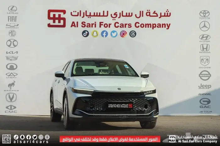 تويوتا كراون ماجيستا 2025 22