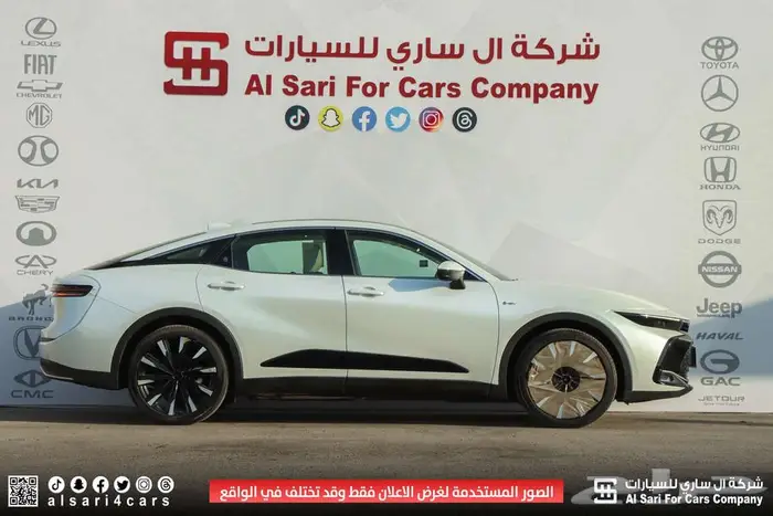 تويوتا كراون ماجيستا 2025 17