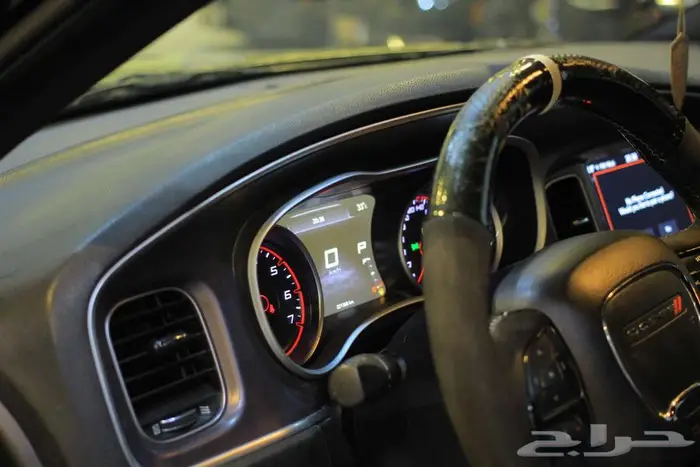 دودج تشارجر SXT 2018 فتحة سقف مرهم SRT 9