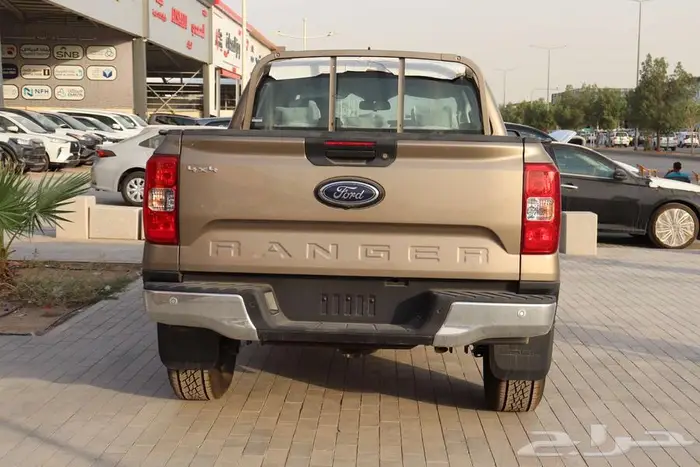 فورد رينجر XLT غمارتين دفلك بصمة 2023 بافضل سعر تصفية الكمية 9