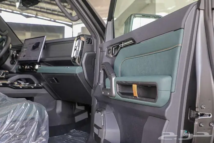 بكل الداخليات اللون الاسود المطفي جيتور T2 لاكجيري وبلس2026 15