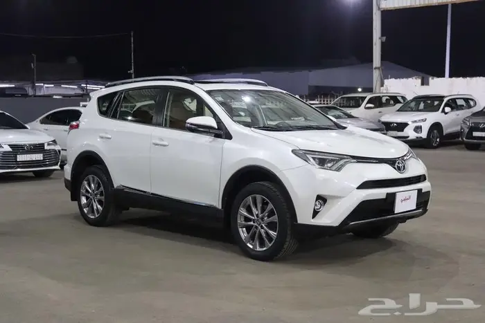 تويوتا راف فور 2018 فل كامل بريميوم 4