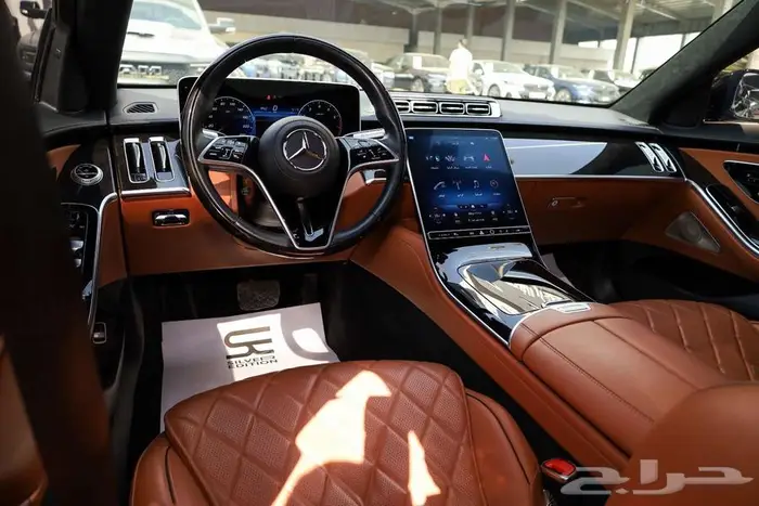 مرسيدس S580 موديل 2021 ممشى 120 لف كم 10