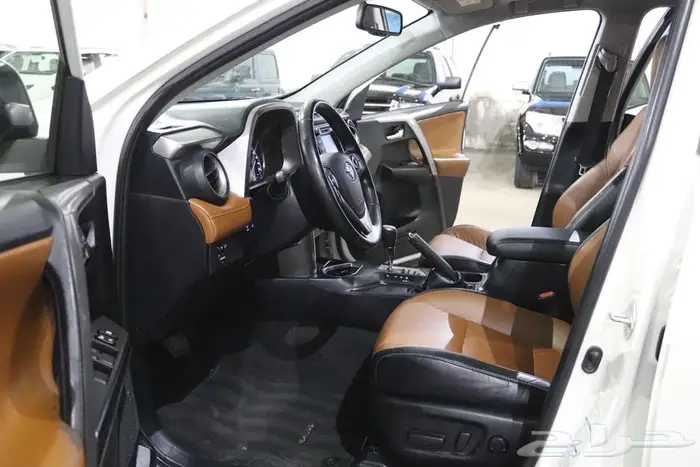 تويوتا راف فور 2018 فل كامل بريميوم 10