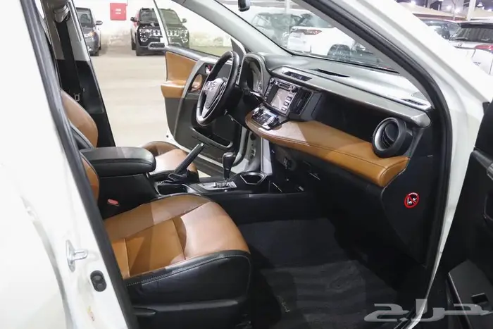 تويوتا راف فور 2018 فل كامل بريميوم 11