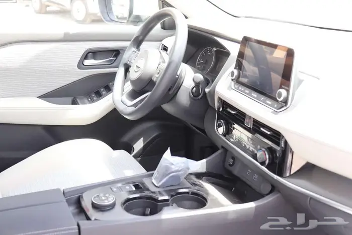 اكس تريل 2025 ستاندر 5 مقاعد اقل سعر بالمملكة توفركل الالوان 7