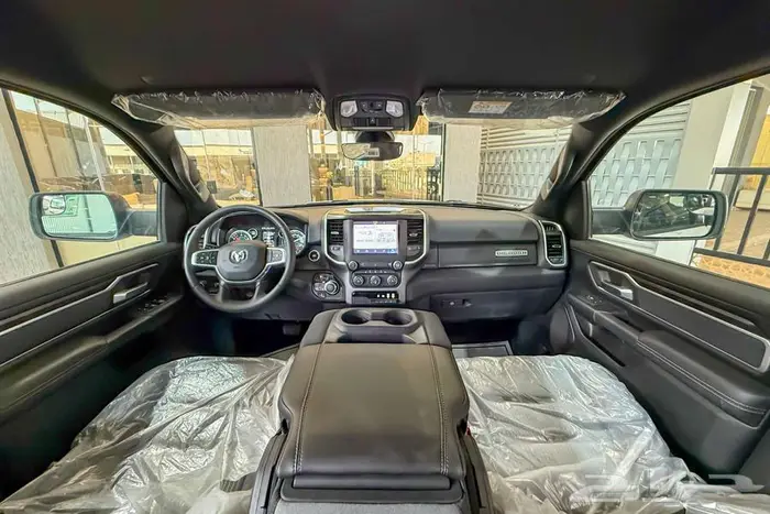 دودج رام BIGHORN 2023 ابيض سعودي 6