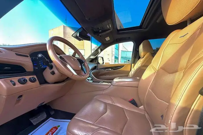 كاديلاك اسكاليد بلاتينيوم 2019 رمادي سعودي 7