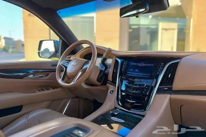 كاديلاك اسكاليد بلاتينيوم 2019 رمادي سعودي 6