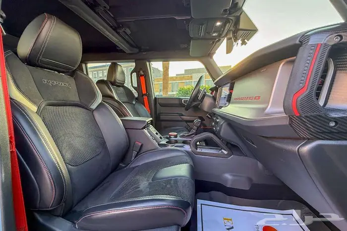 فورد برونكو رابتر V6 2022 ازرق سعودي 5