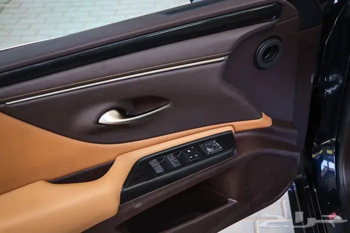 لكزس ES250 موديل 2021 ممشي قليل 14