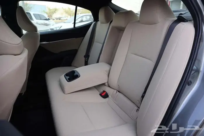 تويوتا كامري 2025 بنزين (عروض اقل الاسعار) 20