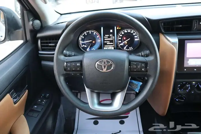 تويوتا فورتشنر 2025 بنزين (عروض لاتفوتك اقل الاسعار اقساط) 17