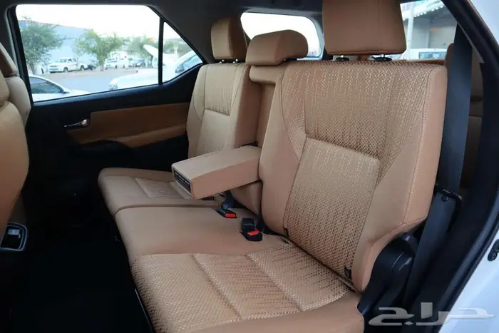 تويوتا فورتشنر 2025 بنزين (عروض لاتفوتك اقل الاسعار اقساط) 21