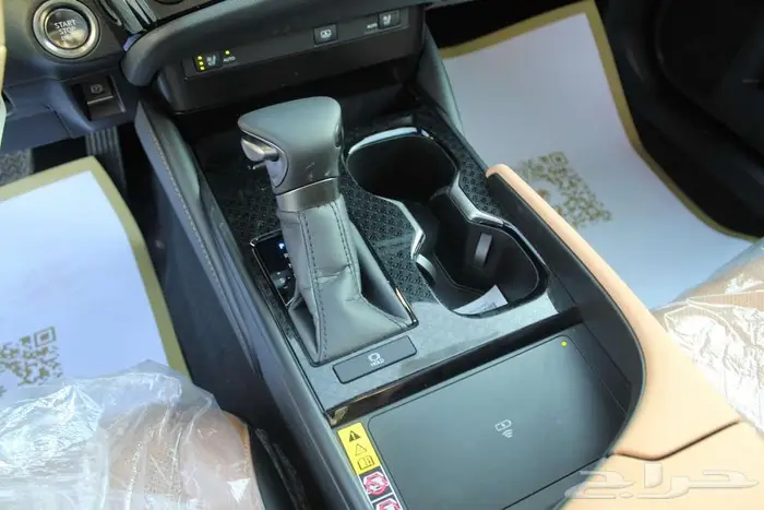 لكزس - ES 350 - DD - فل كامل - سعودي - 2025 6