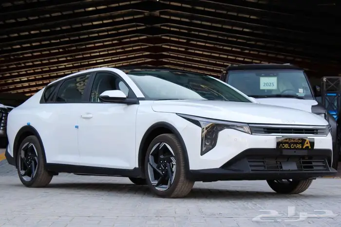 سعر يمسح عروض المنافسين كيا K4 2026 1.6 1