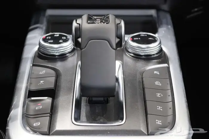 تانك 300 فل كامل موديل 2025 صيانه مجانيه 6