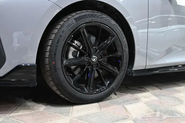 شانجان UNI V2026 31