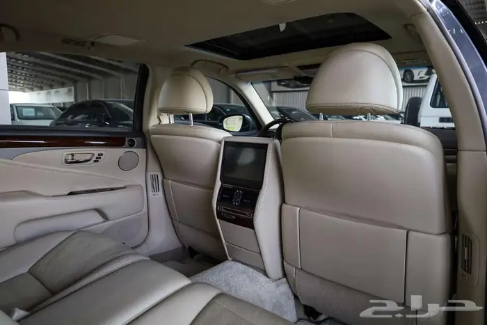 لكزس LS 460 لارج موديل 2013 فل كامل 10