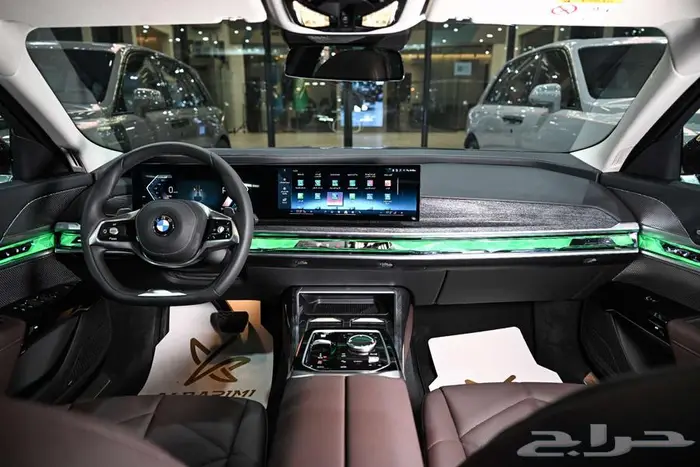 شركة البريمي لسيارات بي ام دبليو 7